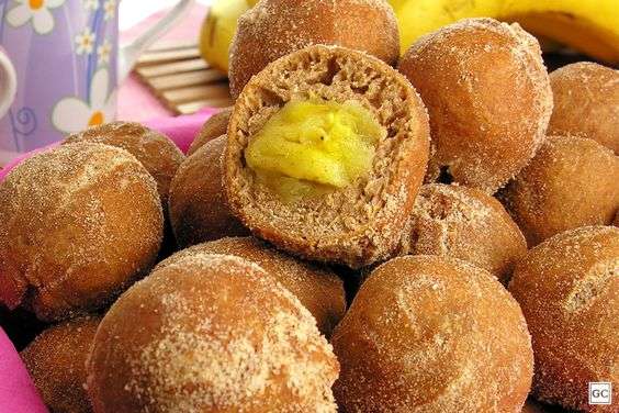 bolinho de chuva com queijo