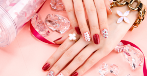 Nail Art de Natal: 10 Inspirações para Deixar Suas Mãos Elegantes e Festivas