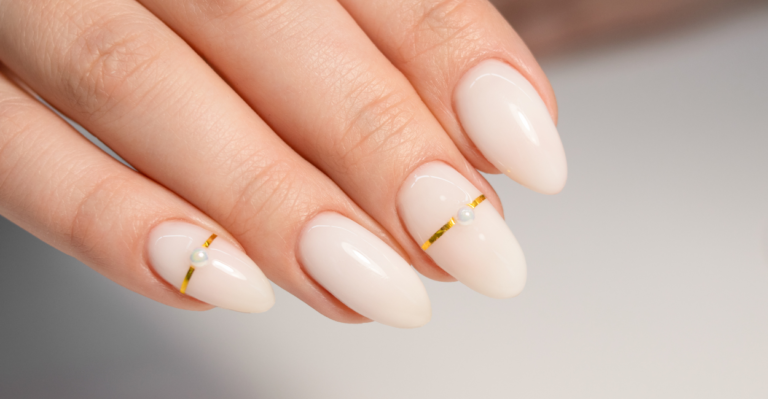 7 Ideias de Unhas Decoradas para um Visual Simples e Minimalista